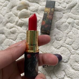 Mac Lipstick- lady danger